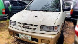 RUSH SALE!!! Isuzu CrossWIND XTO 2002mdl