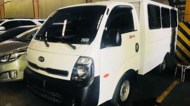 2015 Kia K2700 Dual AC  Top of the Line For Sale 