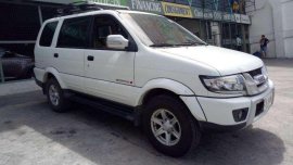 2016 Isuzu Sportivo X MT White also adventure innova 2017 2015