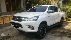 For sale: Toyota Hilux 2016