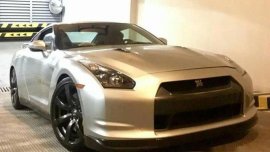 Well-kept Nissan GT-R 2011 for sale