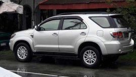 Toyota Fortuner.V 2007 4x4 AT Silver For Sale 