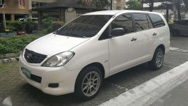 2012 Toyota Innova J MT White SUV For Sale 