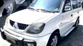Mitsubishi Adventure GLX DSL 2.5L MT 2007 Crosswind Innova Livina APV