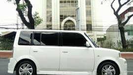 Well-kept Toyota BB 2004 for sale