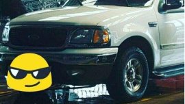Ford Expedition 2001 4x2 XLT AT White For Sale 