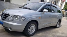 Ssangyong Stavic 2007 Local Diesel alt innova adventure crosswind revo