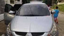 Mitsubishi Grandis AT SIlver Van For Sale 