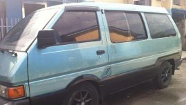 Nissan Vanette 12 Seater Van Green For Sale 