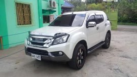 Isuzu Mu-X 2015 FOR SALE