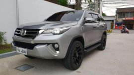 2017 TOYOTA Fortuner V 4x2 AT 5tkm only