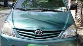 TOYOTA Innova E MT 2011 edition FOR SALE