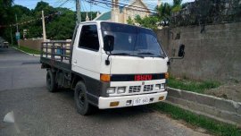 ISUZU Elf Truck With Steel Siding White For Sale 