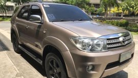 2010 TOYOTA Fortuner 4x2 diesel for sale