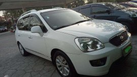 Top of the line Kia Carens 2011 AT diesel