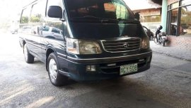 Well-maintained Toyota Hiace Grandia 2000 for sale