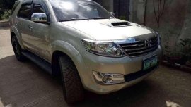 Toyota Fortuner V 2014 Top of the line