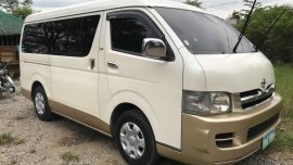 Toyota Hi-Ace GL Grandia Manual Diesel 2006