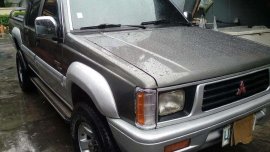 Mitsubishi Strada pick up FOR SALE