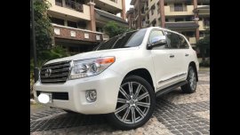 2014 Toyota Land Cruiser 200 4.5 DSL AT