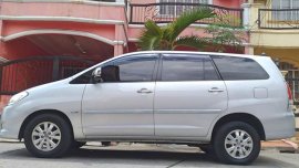 2012 Toyota Innova G for sale 