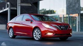 Hyundai Sonata 2012 model top of the line