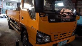 Isuzu Elf 2011 local​ For sale