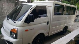 Hyundai H100 Dual Aircon MT White For Sale 