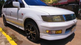 Mitsubishi Grandis 1998 AT White For Sale 