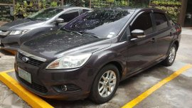 Ford Focus 2009 MT Gray Sedan For Sale 