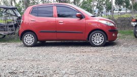 Hyundai i10 Automatic 2011 Red HB For Sale 