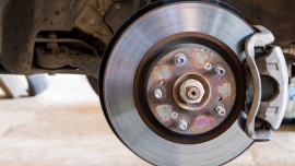 These 7 habits of car owners are awfully damaging their brakes