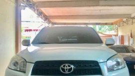 2011 Toyota Rav4 4x2 AT White SUV For Sale 