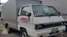 Mitsubishi L300 Close Van 2004 White For Sale 