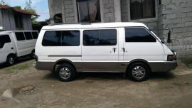 Kia Besta 2.7 2002 Manual White For Sale 