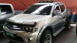 Mitsubishi Strada 2010 for sale