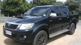  TOYOTA HILUX 2014 MT for sale