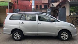 Toyota Innova E Automatic 2010 Diesel for sale