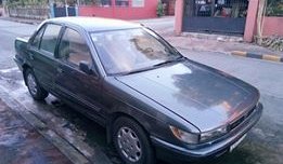 Selling old car Mitsubishi Lancer 1993