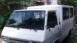 2008 Mitsubishi L300 fb van for sale