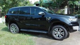 Ford Everest treind model 2017 FOR SALE