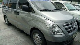 Good as new Hyundai Grand Starex 2017 MT for sale