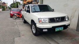 Well-maintained Nissan Frontier 2009 for sale