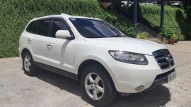 Well-maintained Hyundai Santa Fe 2009 GLS AT for sale