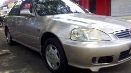 Well-maintained Honda Civic 2000 for sale