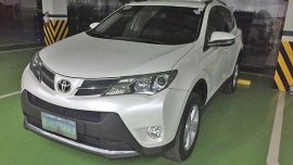 Well-maintained Toyota RAV4 2013 for sale