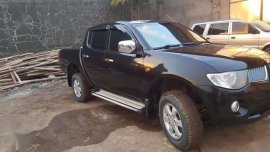 Mitsubishi Strada 2009 for sale