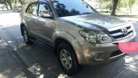 Toyota Fortuner G 2006 model Matic For Sale 