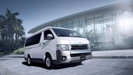 Toyota Hiace Super Grandia Commuter MT AT 2018 