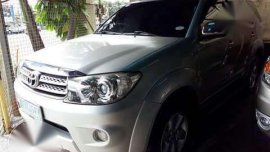 TOYOTA Fortuner G 4x2 2009 FOR SALE